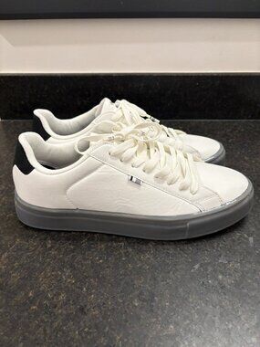 Ben Sherman Low Tops